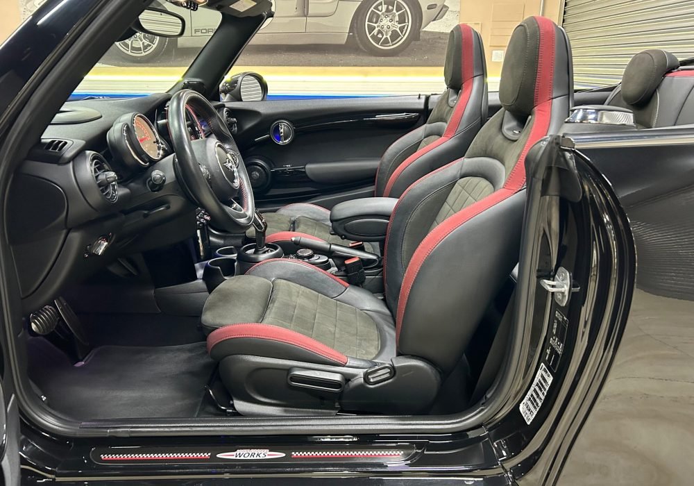 896f99ef-9c04-4405-9fff-dcd5cc8d2425